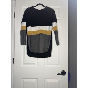 Raw Edge Long Sleeve Colorblock Fuzzy Knit Top  Small